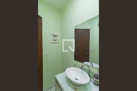 Casa à venda com 198m², 3 quartos e 4 vagasLavabo