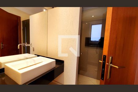 Apartamento à venda com 345m², 5 quartos e 3 vagasBanheiro