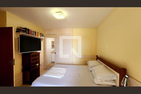 Apartamento à venda com 345m², 5 quartos e 3 vagasQuarto Suíte 3