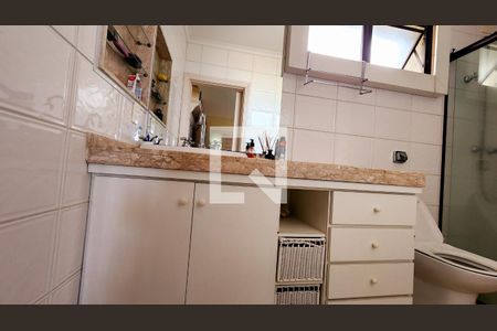 Apartamento à venda com 345m², 5 quartos e 3 vagasBanheiro Quarto Suíte 3