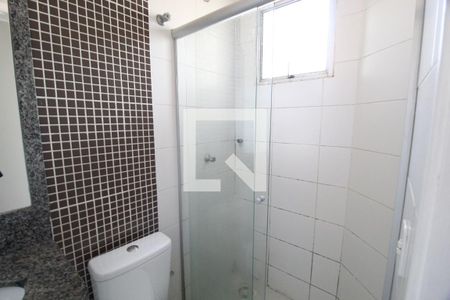 Banheiro Social de apartamento para alugar com 3 quartos, 85m² em Santa Luzia, Uberlândia