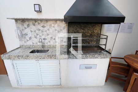 Apartamento para alugar com 34m², 2 quartos e sem vagaÁrea comum - Churrasqueira