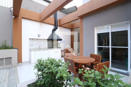 Apartamento para alugar com 34m², 2 quartos e sem vagaÁrea comum - Churrasqueira