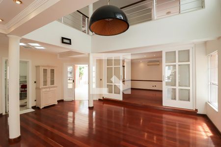 Casa de condomínio à venda com 378m², 3 quartos e 6 vagasSala