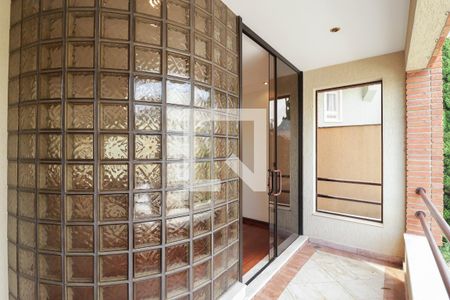 Casa de condomínio à venda com 378m², 3 quartos e 6 vagasVaranda da Sala