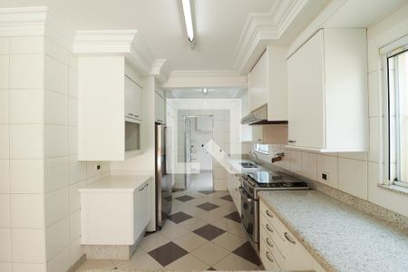 Casa de condomínio à venda com 378m², 3 quartos e 6 vagasCozinha