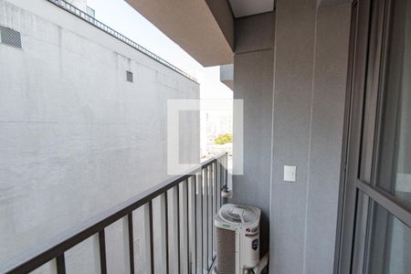 Varanda de kitnet/studio para alugar com 1 quarto, 28m² em Vila Mariana, São Paulo