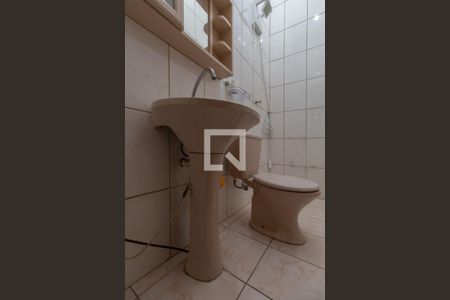 Casa de condomínio à venda com 109m², 3 quartos e 1 vaga Casa de condomínio à venda com 109m², 3 quartos e 1 vagaBanheiro