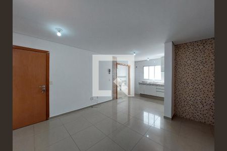 Sala de casa para alugar com 2 quartos, 90m² em Jardim Luanda, São Paulo