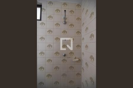 Casa à venda com 465m², 3 quartos e 7 vagasBanheiro do Quarto 2