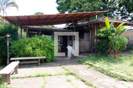 Casa à venda com 778m², 4 quartos e 5 vagasCHURRASQUEIRA