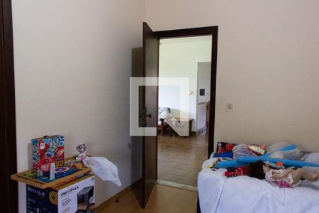 Casa à venda com 778m², 4 quartos e 5 vagasQUARTO 2