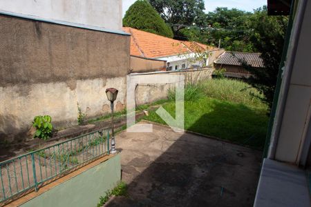 Casa à venda com 778m², 4 quartos e 5 vagasVISTA DA ÁREA DE SERVIÇO