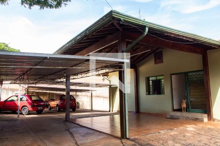 Casa à venda com 778m², 4 quartos e 5 vagasFACHADA