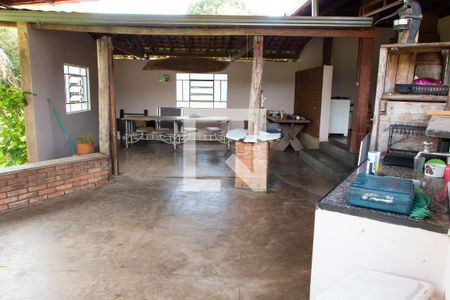 Casa à venda com 778m², 4 quartos e 5 vagasCHURRASQUEIRA