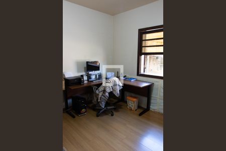 Casa à venda com 778m², 4 quartos e 5 vagasQUARTO 4