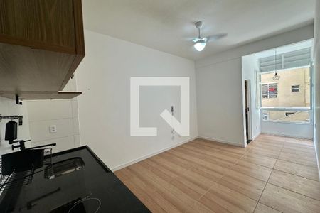 Sala/Quarto de kitnet/studio para alugar com 1 quarto, 21m² em Flamengo, Rio de Janeiro