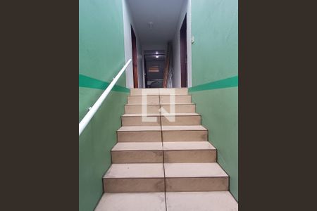 Studio para alugar com 50m², 2 quartos e sem vagaEscada