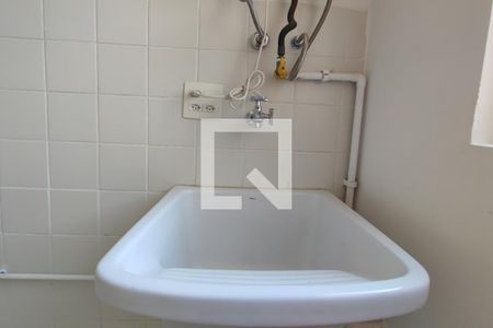 Apartamento à venda com 60m², 3 quartos e 1 vaga Apartamento à venda com 60m², 3 quartos e 1 vagaÁrea de Serviço