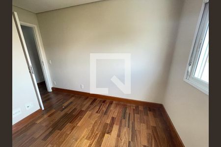 Casa de condomínio à venda com 164m², 4 quartos e 4 vagasQuarto 2