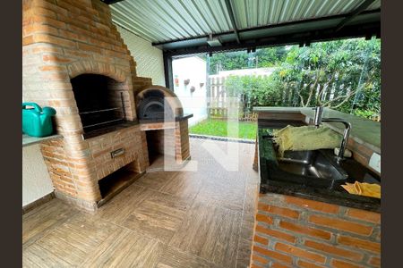 Casa de condomínio à venda com 164m², 4 quartos e 4 vagasÁrea comum