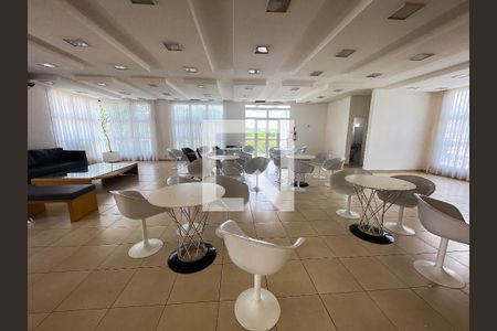 Casa de condomínio à venda com 164m², 4 quartos e 4 vagasÁrea comum