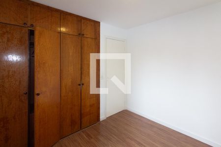 Quarto 1 de apartamento para alugar com 3 quartos, 120m² em Vila Olímpia, São Paulo