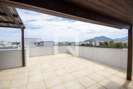 Apartamento à venda com 256m², 3 quartos e 3 vagasCobertura