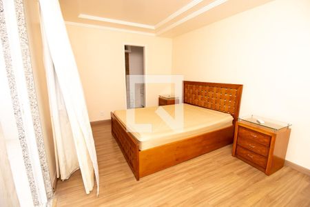 Apartamento à venda com 256m², 3 quartos e 3 vagasQuarto 2