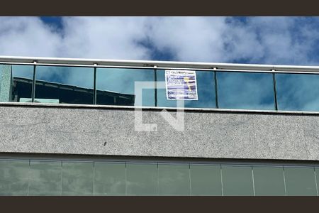 Apartamento à venda com 256m², 3 quartos e 3 vagasPlaquinha