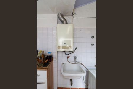 Casa à venda com 170m², 3 quartos e 2 vagas Casa à venda com 170m², 3 quartos e 2 vagasÁrea de Serviço