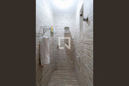 Casa para alugar com 495m², 5 quartos e 5 vagas Casa para alugar com 495m², 5 quartos e 5 vagasBanheiro social 1