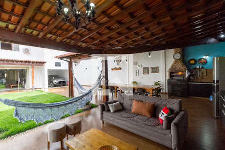 Casa para alugar com 495m², 5 quartos e 5 vagas Casa para alugar com 495m², 5 quartos e 5 vagasÁrea Gourmet