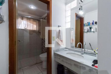 Casa para alugar com 495m², 5 quartos e 5 vagas Casa para alugar com 495m², 5 quartos e 5 vagasBanheiro social 2