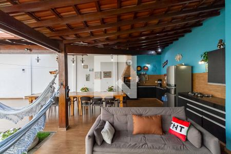 Casa para alugar com 495m², 5 quartos e 5 vagas Casa para alugar com 495m², 5 quartos e 5 vagasÁrea Gourmet