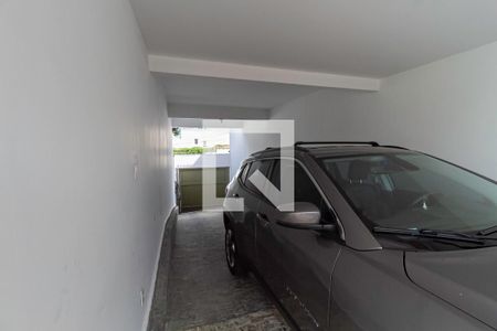 Casa para alugar com 495m², 5 quartos e 5 vagas Casa para alugar com 495m², 5 quartos e 5 vagasGaragem