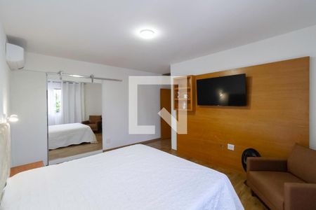 Casa para alugar com 495m², 5 quartos e 5 vagas Casa para alugar com 495m², 5 quartos e 5 vagasSuíte