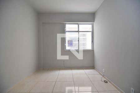 Sala de apartamento para alugar com 2 quartos, 60m² em Centro, Niterói