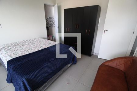 Sala/Quarto/Cozinha de kitnet/studio para alugar com 1 quarto, 33m² em Umuarama, Uberlândia