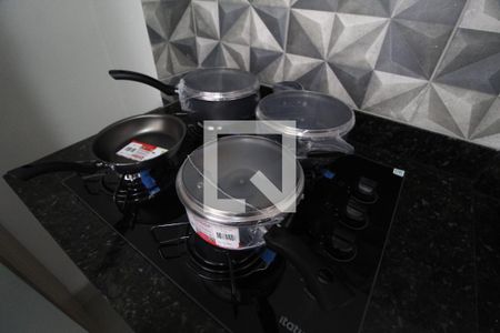 Sala/Quarto/Cozinha de kitnet/studio para alugar com 1 quarto, 33m² em Umuarama, Uberlândia