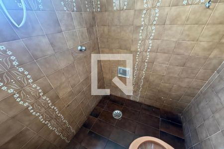 Casa para alugar com 250m², 3 quartos e 3 vagas Casa para alugar com 250m², 3 quartos e 3 vagasBanheiro de Serviço