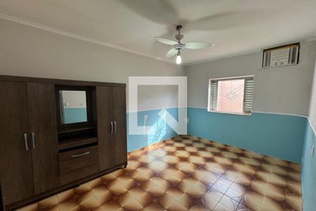 Casa para alugar com 250m², 3 quartos e 3 vagas Casa para alugar com 250m², 3 quartos e 3 vagasQuarto