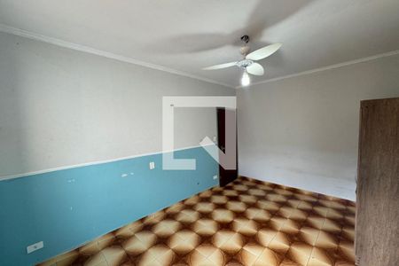 Casa para alugar com 250m², 3 quartos e 3 vagas Casa para alugar com 250m², 3 quartos e 3 vagasQuarto