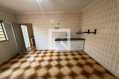 Casa para alugar com 250m², 3 quartos e 3 vagas Casa para alugar com 250m², 3 quartos e 3 vagasCozinha