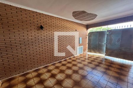 Casa para alugar com 250m², 3 quartos e 3 vagas Casa para alugar com 250m², 3 quartos e 3 vagasGaragem