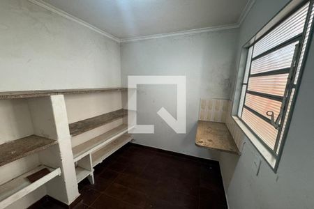 Casa para alugar com 250m², 3 quartos e 3 vagas Casa para alugar com 250m², 3 quartos e 3 vagasDespensa