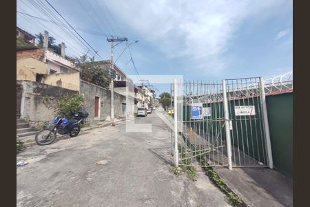 Casa para alugar com 100m², 2 quartos e 1 vaga Casa para alugar com 100m², 2 quartos e 1 vagaFachada