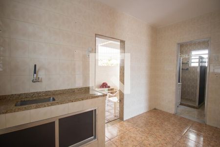 Casa para alugar com 100m², 2 quartos e 1 vaga Casa para alugar com 100m², 2 quartos e 1 vagaCozinha