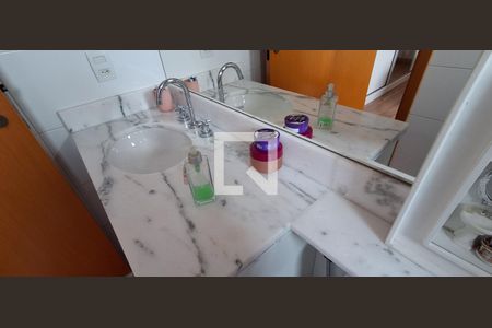 Apartamento para alugar com 160m², 3 quartos e 4 vagas Apartamento para alugar com 160m², 3 quartos e 4 vagasBanheiro Suíte 1