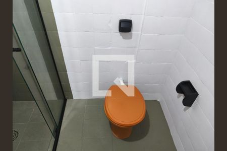 Banheiro de kitnet/studio à venda com 1 quarto, 28m² em Liberdade, São Paulo